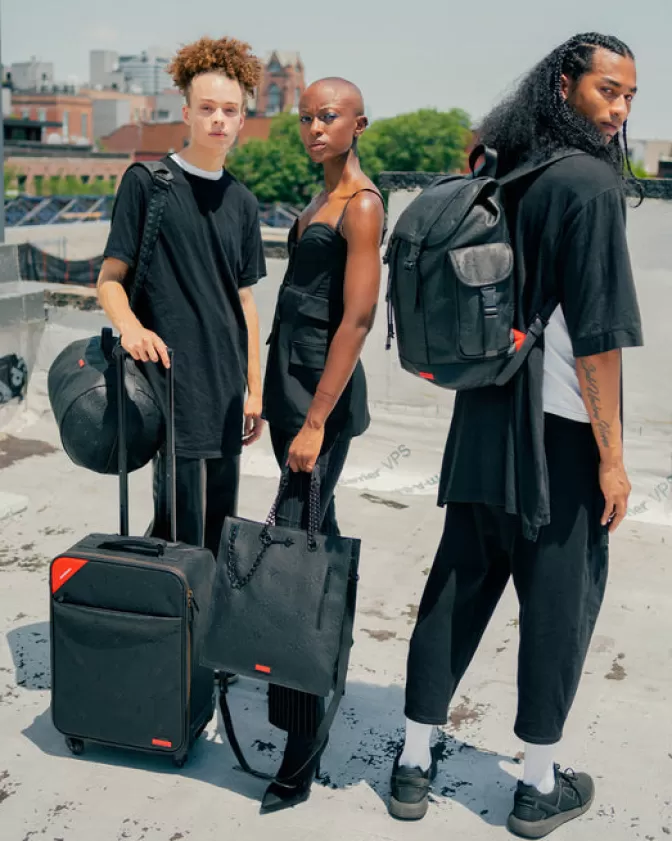 Zaino Sprayground Modello Monte Carlo - Design 24 Ore per Stile Urbano Senza Tempo