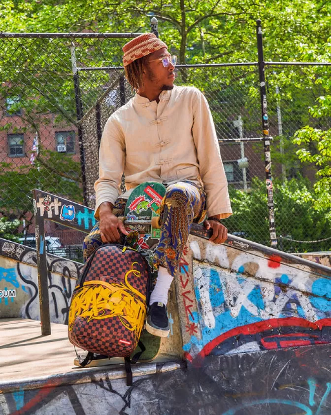 Sprayground Zaino Urbano con Graffiti 3D - Modello Esclusivo DLXV