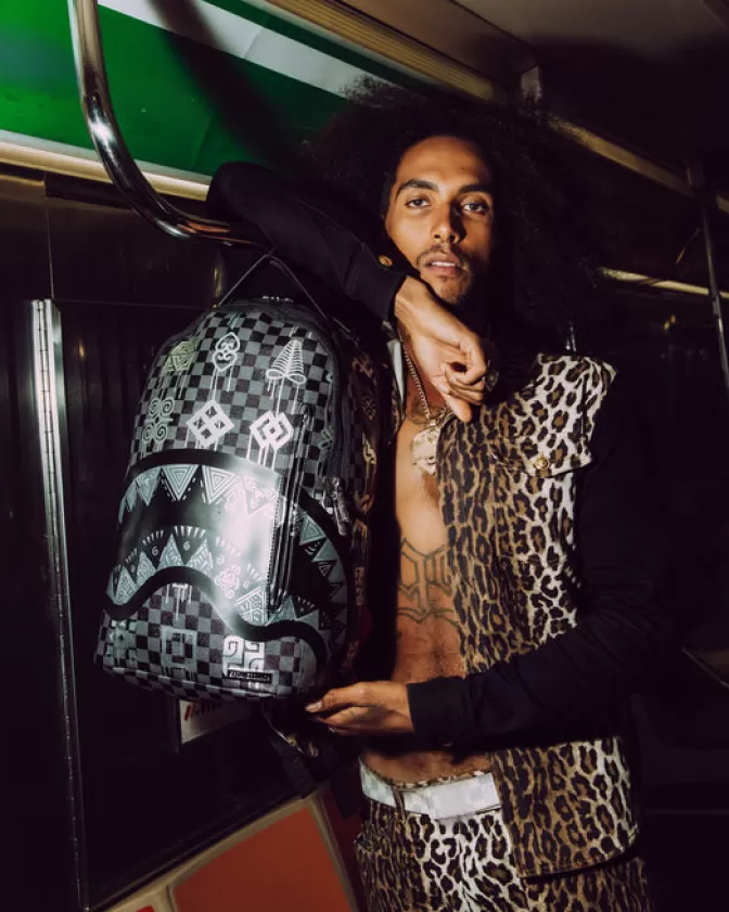 Zaini Sprayground - Collezione Sandflower con Design Grafici Accattivanti 