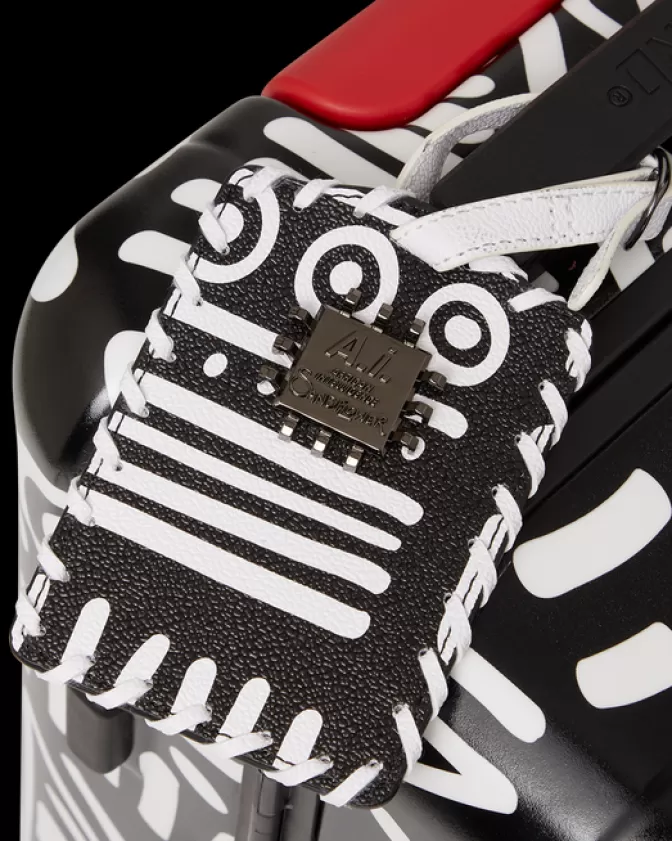 Valigia Cabina Rigida Sharknautica by Sprayground - Edizione Limitata 