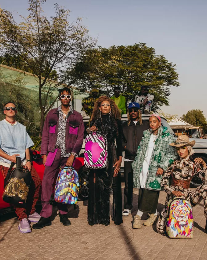 Zaino Sprayground Futuro Utopico con Tecnologia A.I.8 - Design Ispirato all'Intelligenza Africana (Modello DLXV)
