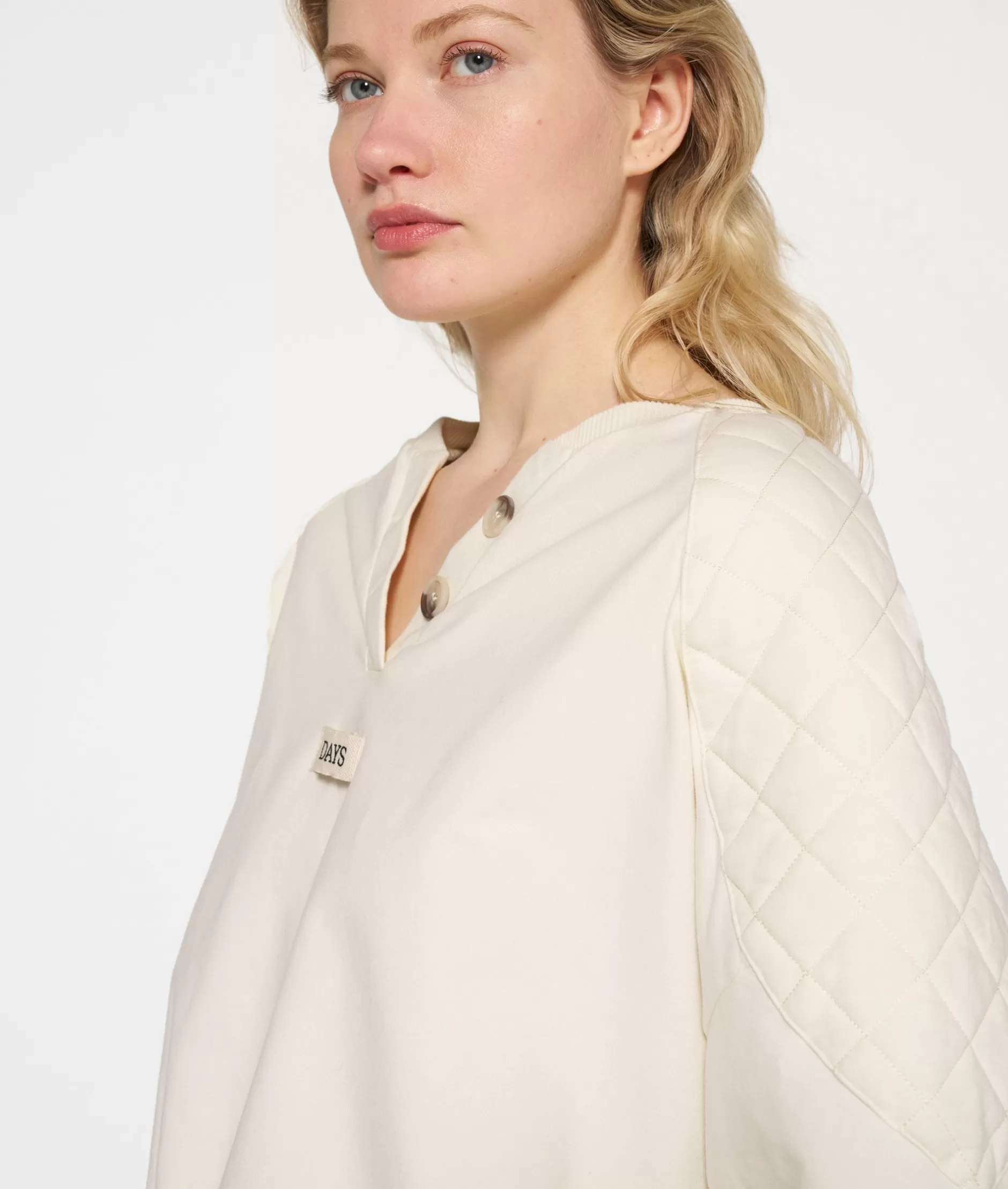Donna 10DAYS - Felpa con Cappuccio Comoda Stile Casual, Maglione Perfetto per Serate in Città