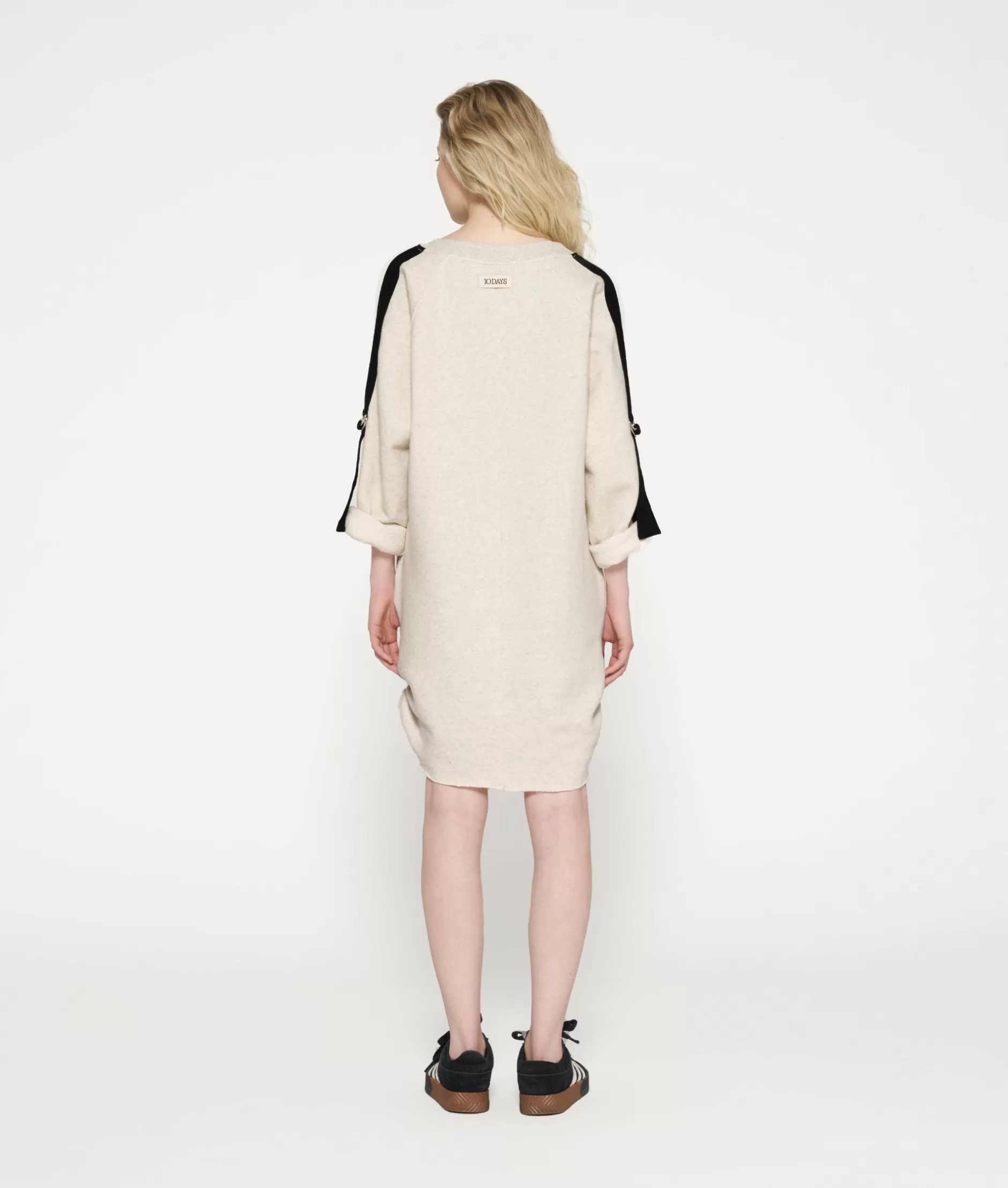 Abito Donna 10DAYS con Cintura e Manica Raglan - Vestito Elegante con Design senza Tempo