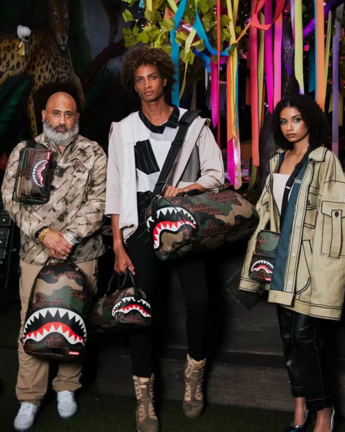 Borse a tracolla Sprayground - Nuovo design mimetico Infiniti per uno stile urban dinamico