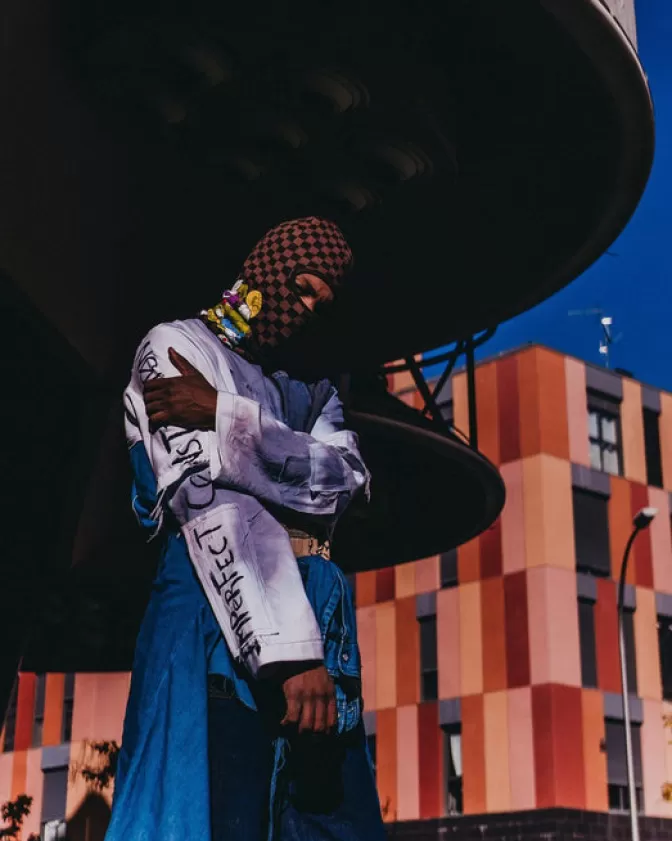 Passamontagna Sprayground x Chase Bank - Accessori Termici per Escursioni Polari, Design Esclusivo per Sport Invernali e Avventure Urbane