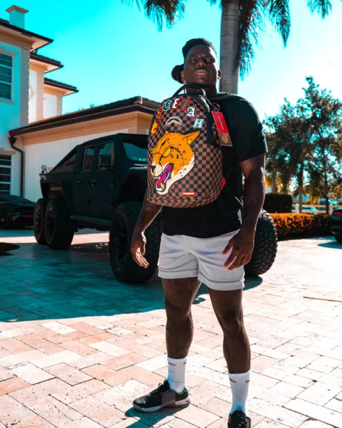 Zaino Sprayground Limited Edition - Squalo Veloce con Stampa Ghepardo (Collab Esclusiva Tyreek Hill)