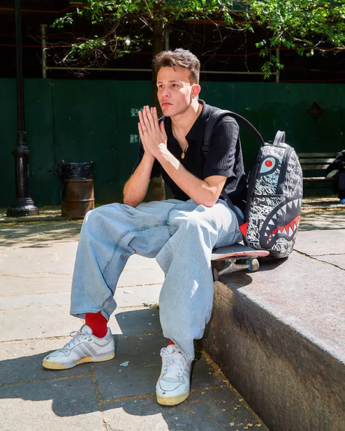 Zaino Sprayground DLXV Cromo Distruttore - Design Futuristico con Finiture Specchiate per Stile Urbano e Avventure Dynamiche