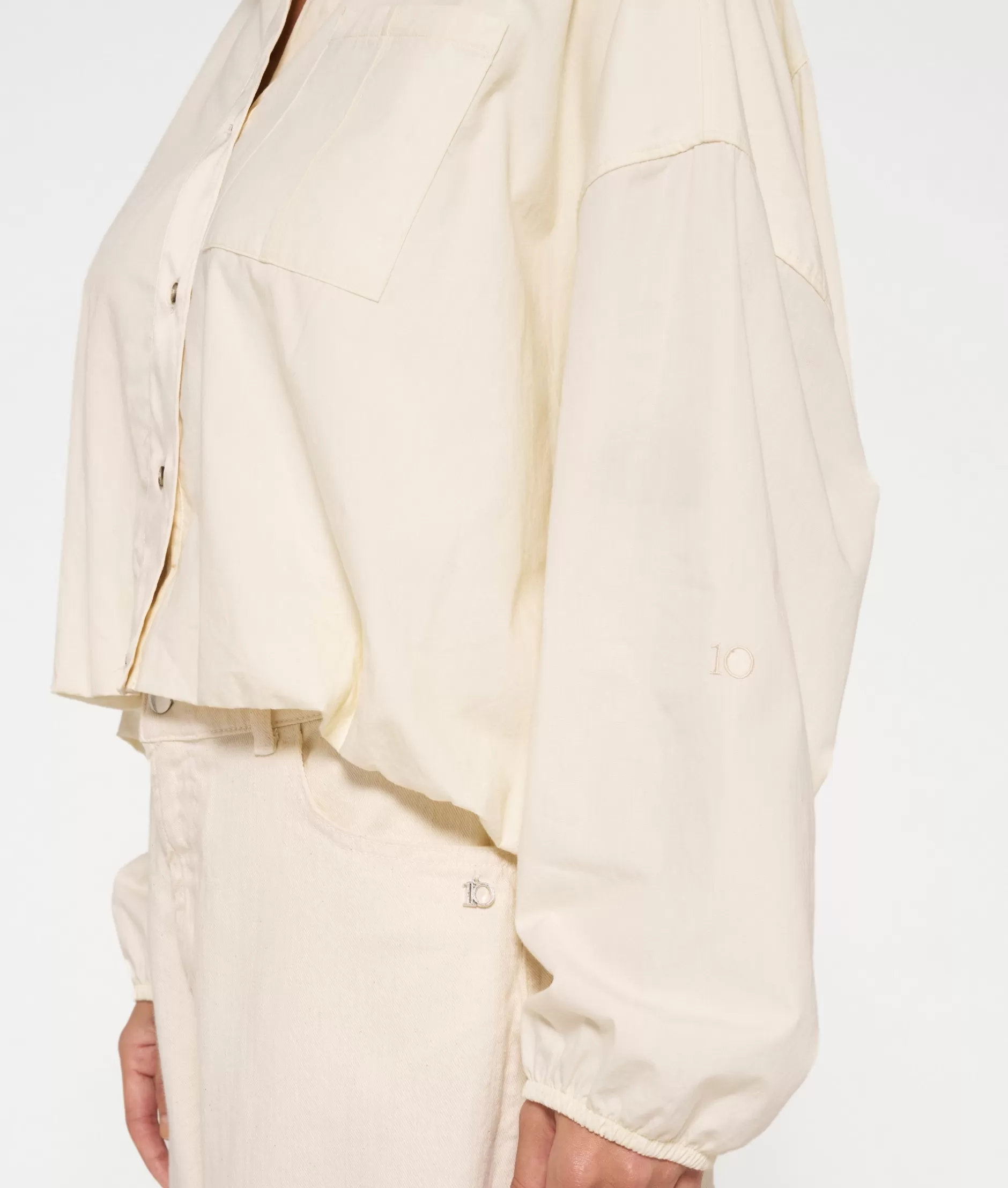 Camicia corta elegante con motivo smoking - 10DAYS Collezione Donna, stile moderno e dettagli raffinati per un look sofisticato