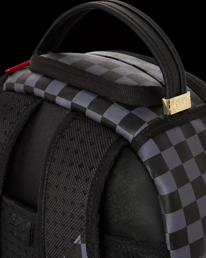 Sprayground - Zaino Streetwear Design Edgy con Squalo Fiammato | Modello DLXV | Capienza XL | Tessuto Resistente | Stile Unico!