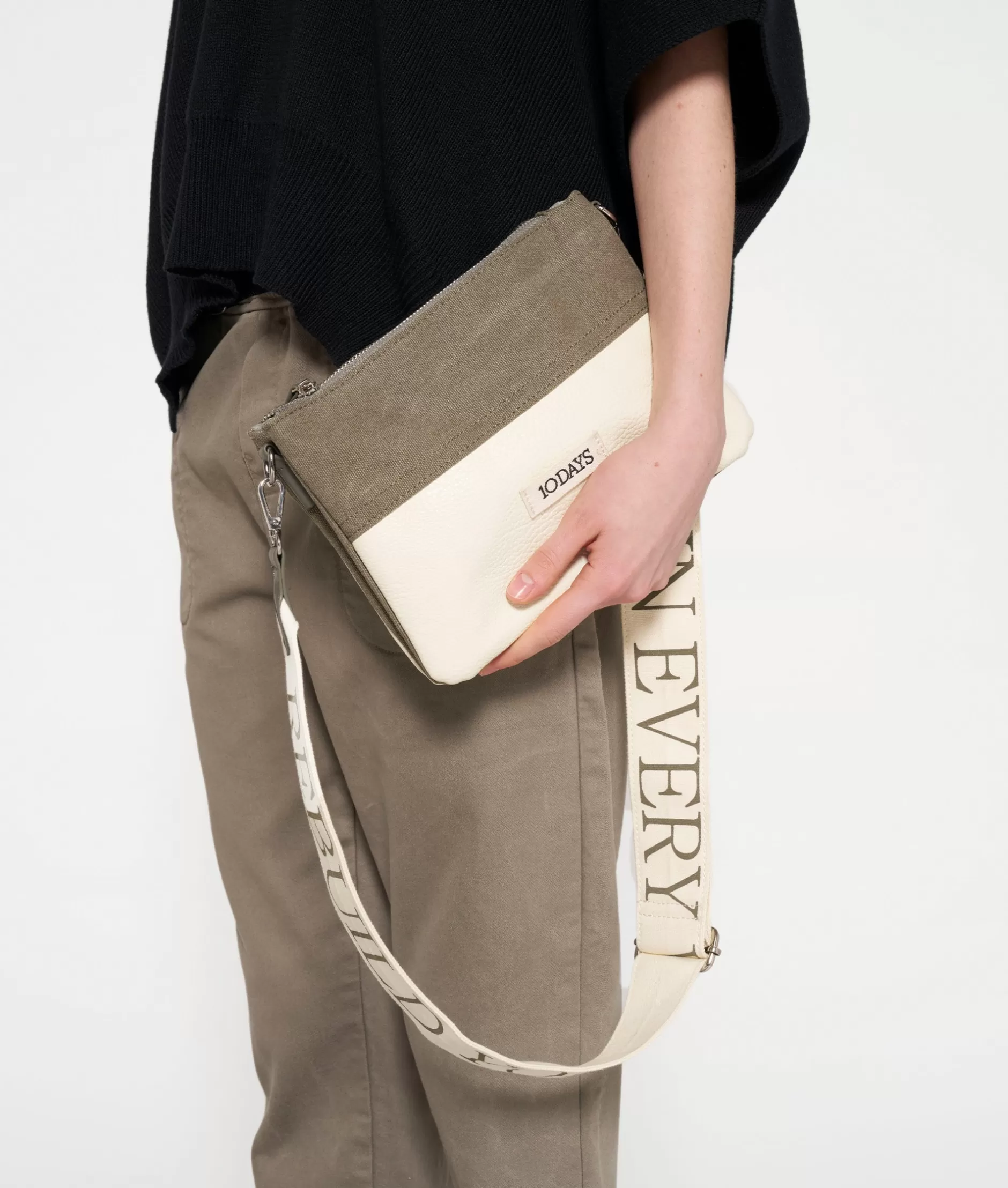 Borsetta Compatta Doppia 10DAYS per Donna - Portaoggetti Elegante e Pratico per l'Everyday