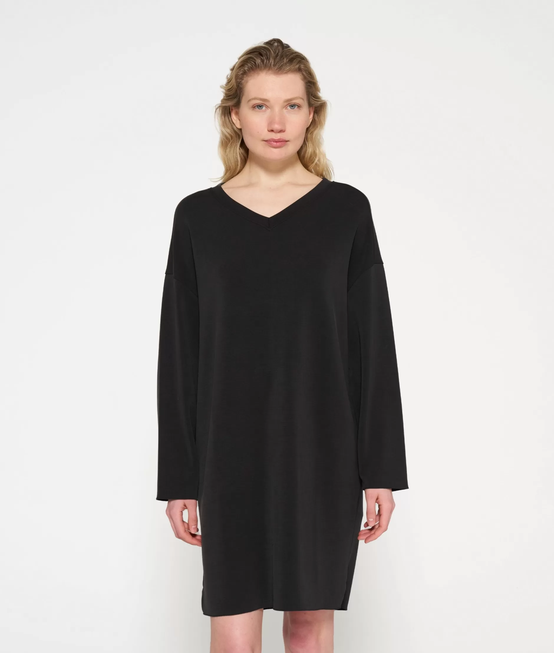 Donna 10DAYS Abito in Tessuto Scuba - Vestito Casual-Chic con Taglio Slim, Disponibile in 10 Giorni Confezionato con Cuciture Raffinate per Ogni Occasione