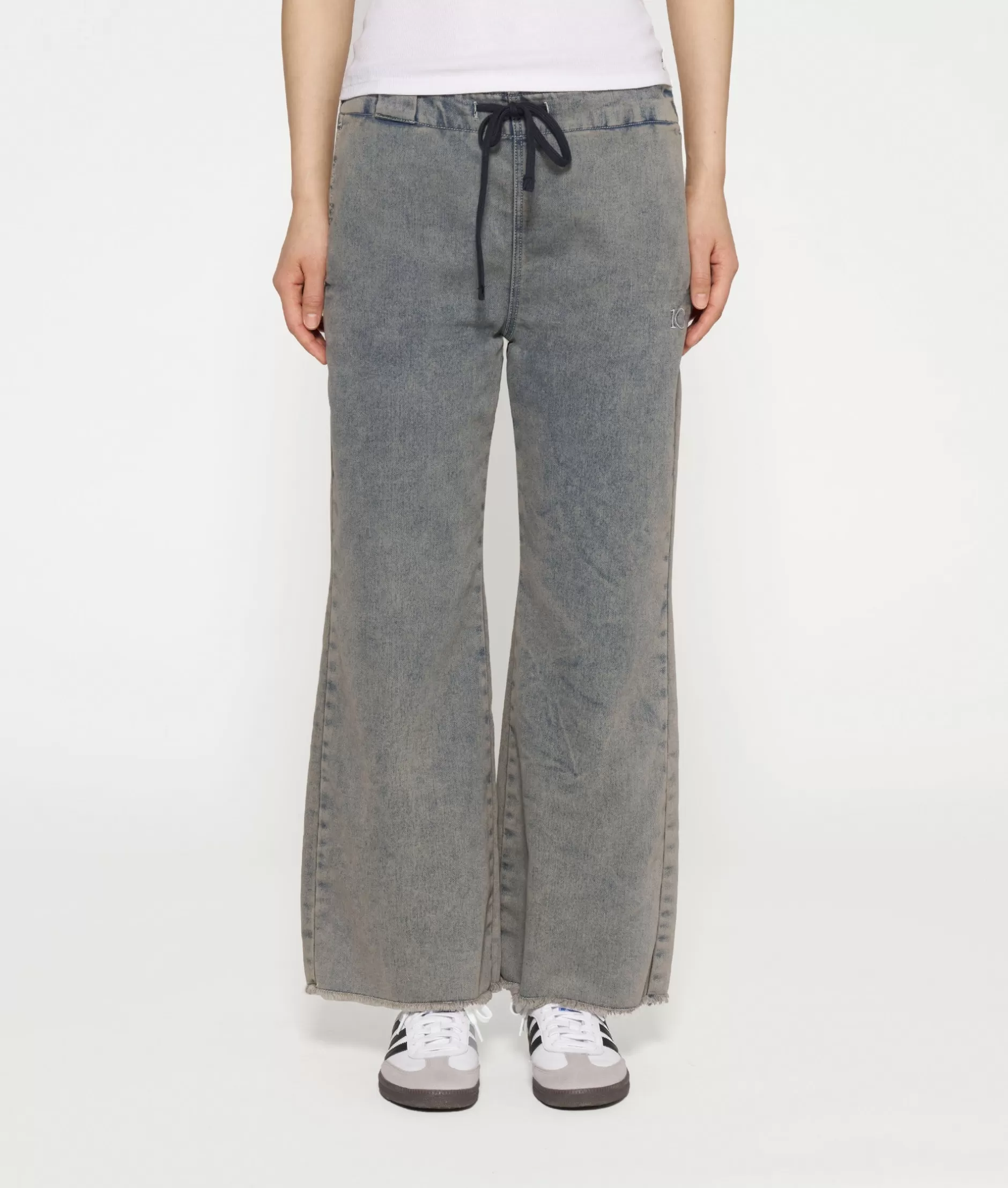 10DAYS Pantaloni Donna a Gamba Svasata - Jogger in Denim Confortevole e Stiloso