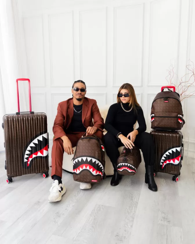 Valigia Rigida XXL Sprayground: Design Sharknauties con Squali Frenetici - Prezzo Imperdibile per Viaggi Stilosi