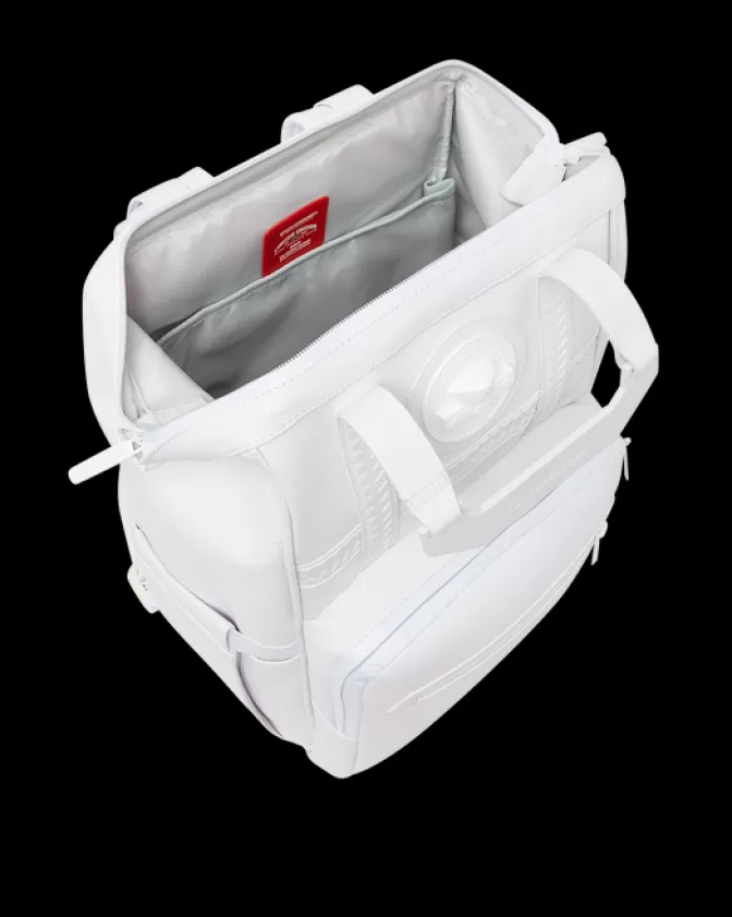 Zaino Sprayground Iconico - Squalo Metallizzato Bianco Puro con Apertura Superiore per Business

，