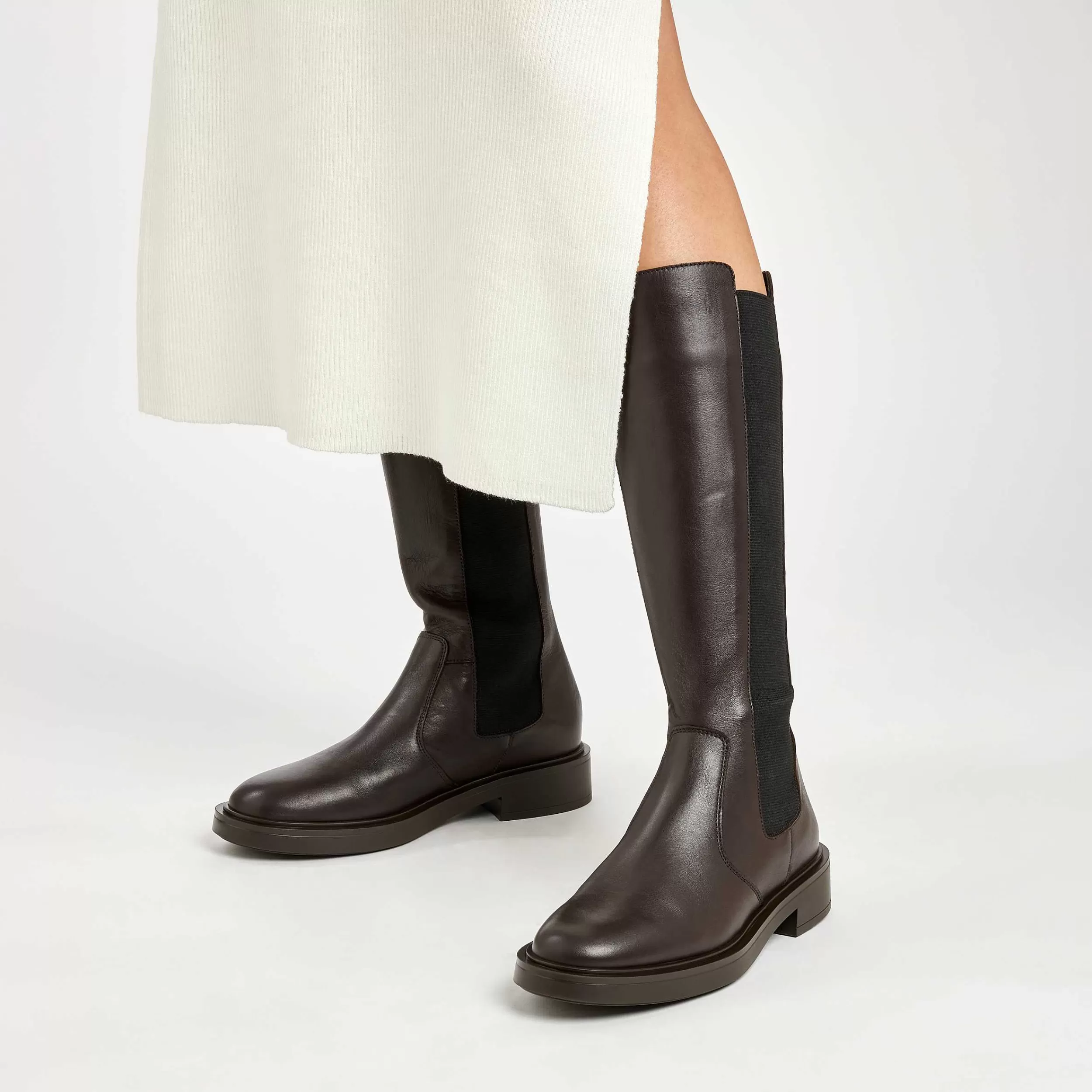 Stivali Alti in Pelle Eleganti per Donna - Stivaletti Comodi con Tacco Moderato, Design Classico e Suola Antiscivolo, Ideali per Autunno/Inverno 2023