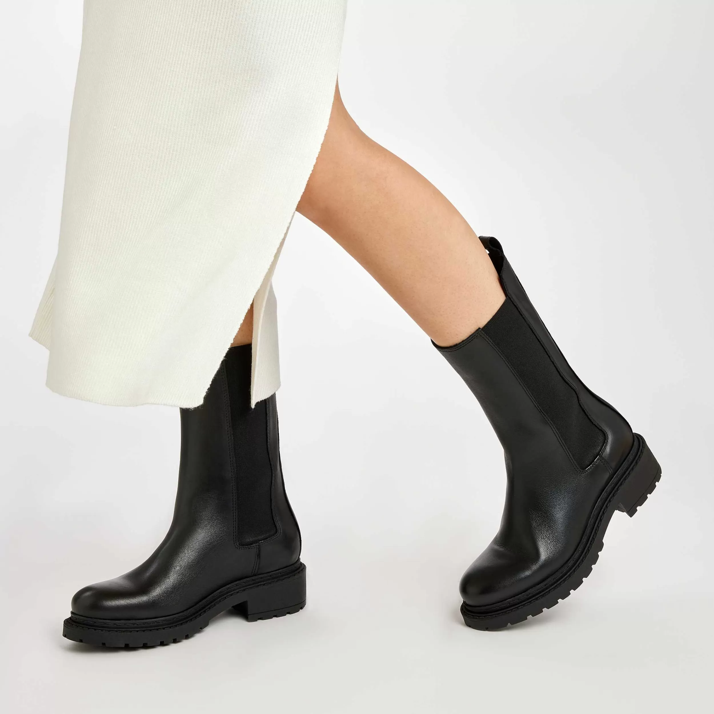 Stivaletti Alti in Pelle Donna - Stile Iconico Beatles per Look Rock Autentico