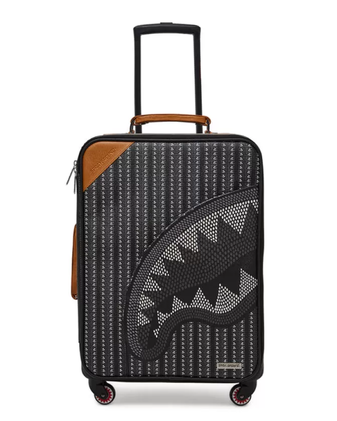 Valigia Cabina Illuminata con Catene ILLUCHAINS - JETSETTER di Sprayground | Offerta Imperdibile per Viaggiatori Stilosi | Design Unico per Trasporto Smart  

Valigia da Cabina JETSETTER con Catene Luminose | Sprayground ILLUCHAINS | Promo Esclusiva per Bagagli Intelligenti | Viaggia in Stile con Questo Design Rivoluzionario  

Valigia Trasparente ILLUCHAINS JETSETTER | Sprayground per Viaggiatori Intraprendenti | Offerta Lampo su Bagaglio Cabina Tech con Stile Streetwear