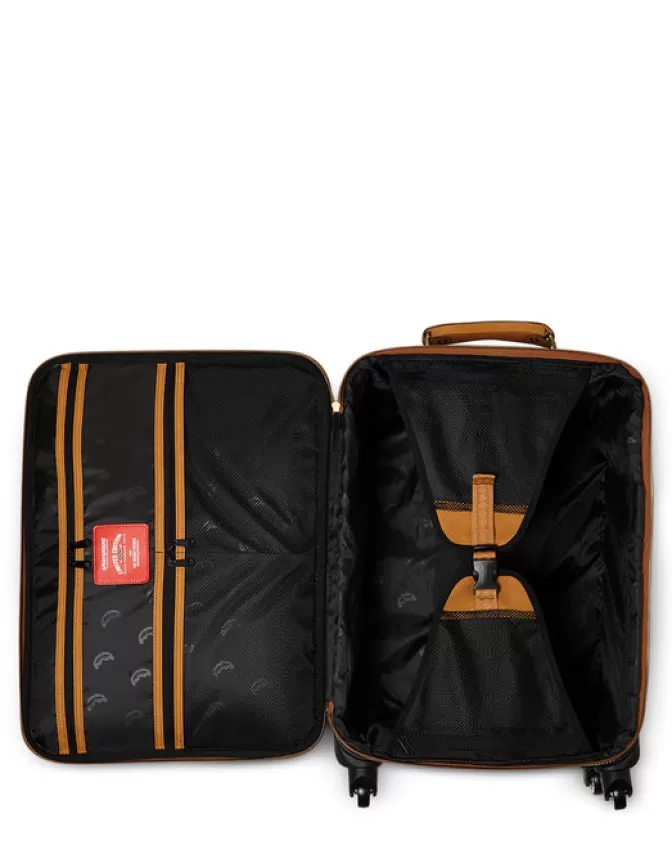 Valigia Cabina Illuminata con Catene ILLUCHAINS - JETSETTER di Sprayground | Offerta Imperdibile per Viaggiatori Stilosi | Design Unico per Trasporto Smart  

Valigia da Cabina JETSETTER con Catene Luminose | Sprayground ILLUCHAINS | Promo Esclusiva per Bagagli Intelligenti | Viaggia in Stile con Questo Design Rivoluzionario  

Valigia Trasparente ILLUCHAINS JETSETTER | Sprayground per Viaggiatori Intraprendenti | Offerta Lampo su Bagaglio Cabina Tech con Stile Streetwear