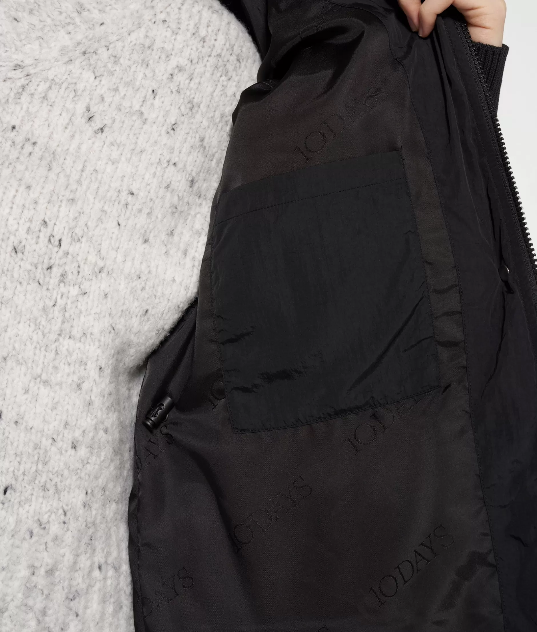 Donna 10 Giorni - Giacca Imbottita Lunga per Inverno 2024, Cappuccio Regolabile e Design Elegante, Calda e Impermeabile per Tempo Freddo