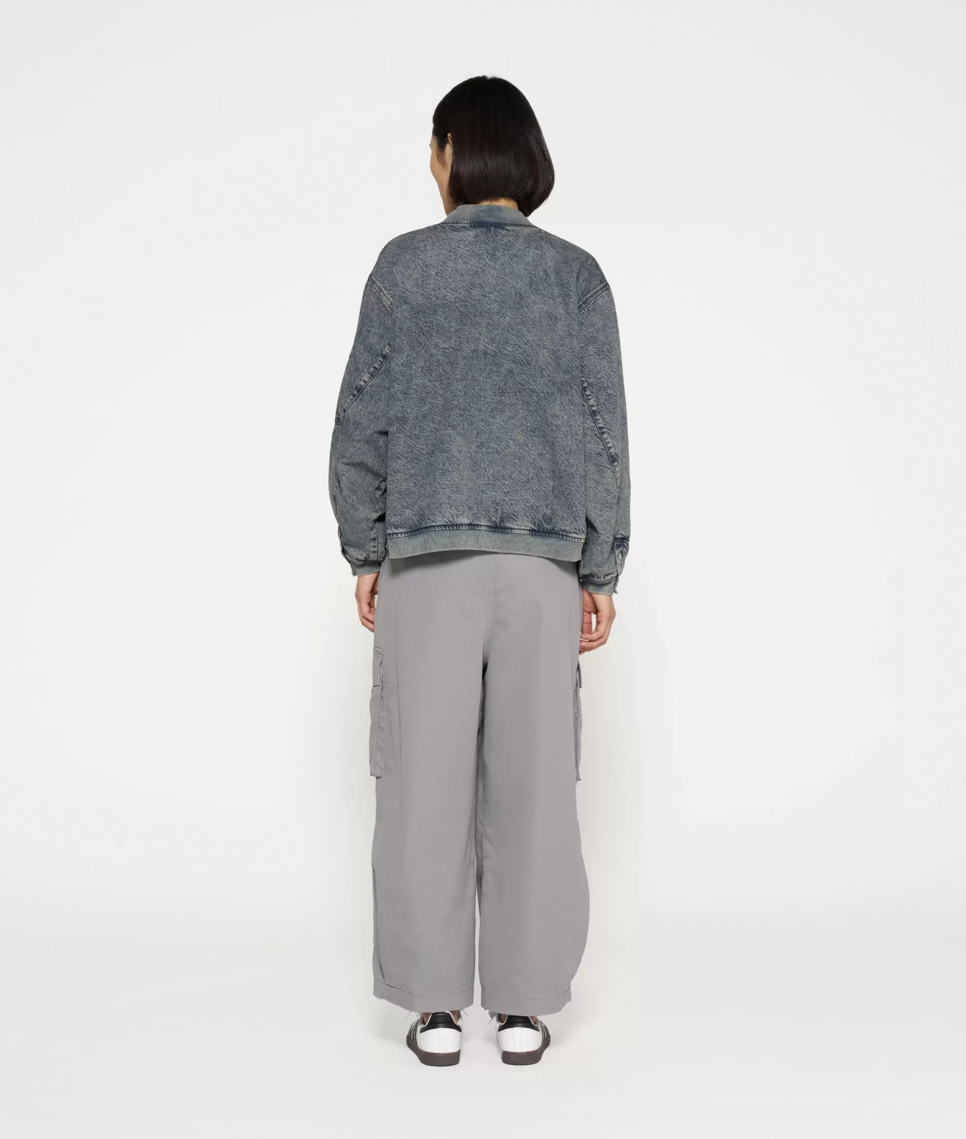 Pantaloni Donna Comodi con Design Funzionale - 10DAYS Moda Casual con Tasche Pratichi per Look Versatile e Giornate Attive