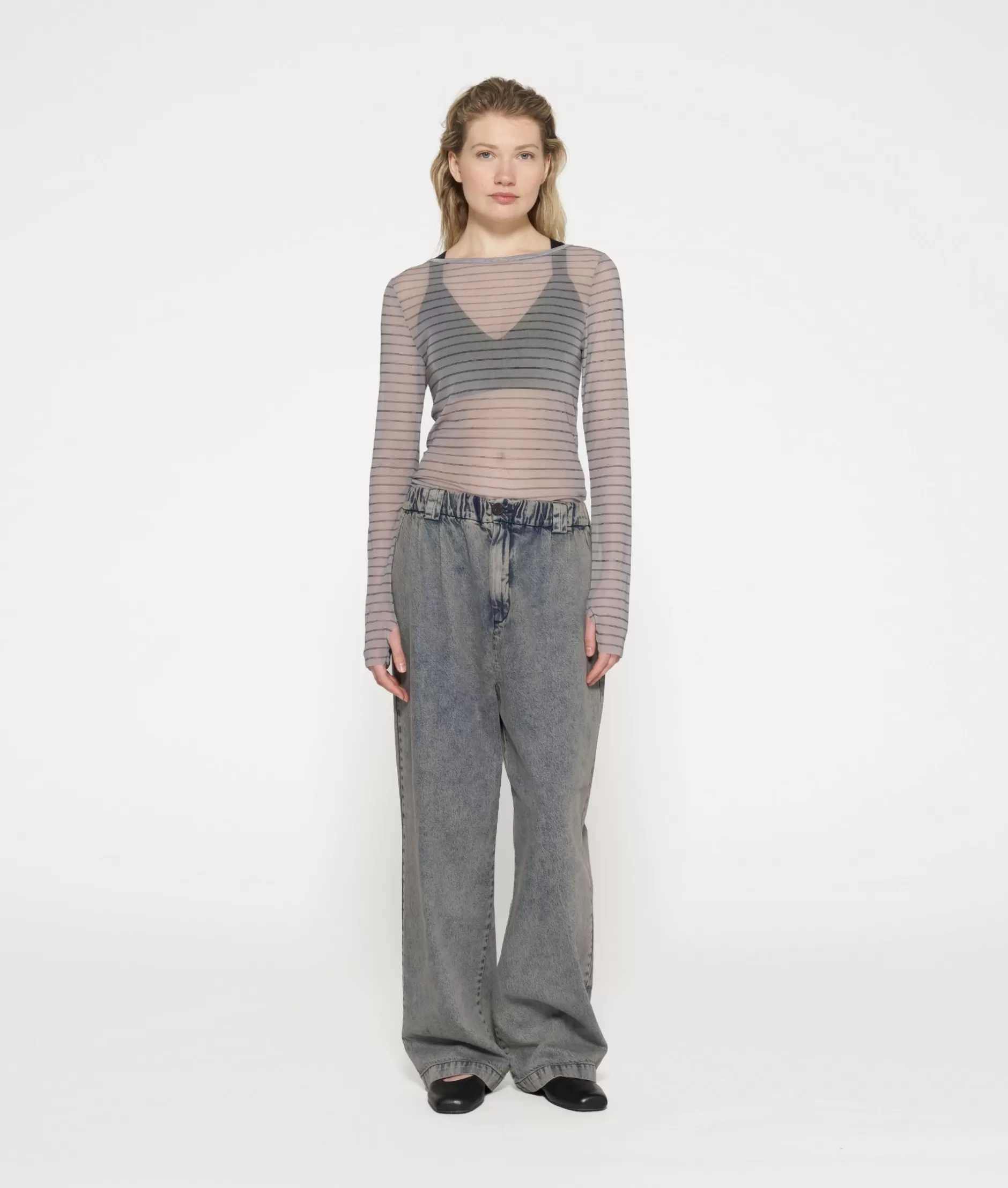 Maglia in Mesh a Maniche Lunghe con Strisce Sottili - Design Moderno 10 Giorni per Donna
