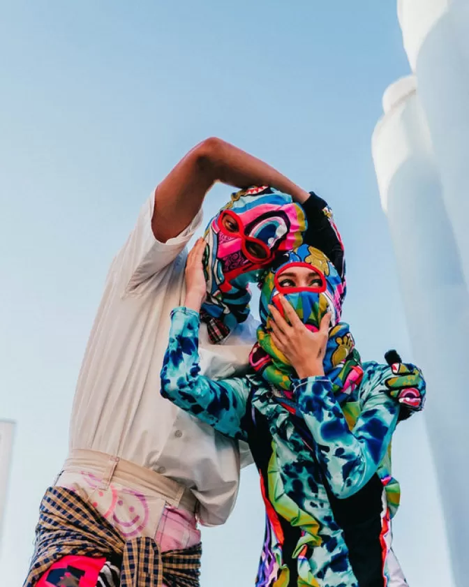 Sprayground: Passamontagna Tecnici con Design Ipnotico - Ideali per Temperature Estreme e Avventure Invernali

(，
