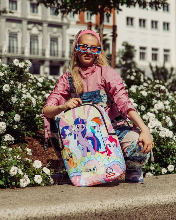 Zaino Sprayground Limited Edition – Stile Unico con My Little Pony e Design Shark Squad