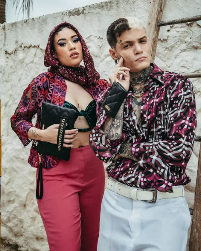 Sprayground Portafoglio Elegante in Pelle Nera Trapuntata con Catena Dorata - Portamonete con Stampa Squalo Stile Streetwear