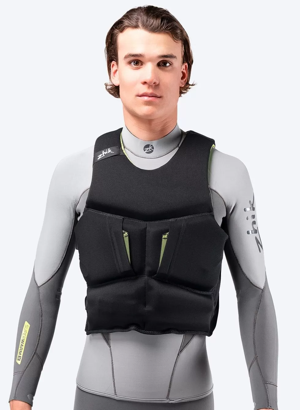 Giubbotti Salvagente Modelli P2 per Ragazzi - Linea Junior in Nero | Acquisto Online con Spedizione Veloce