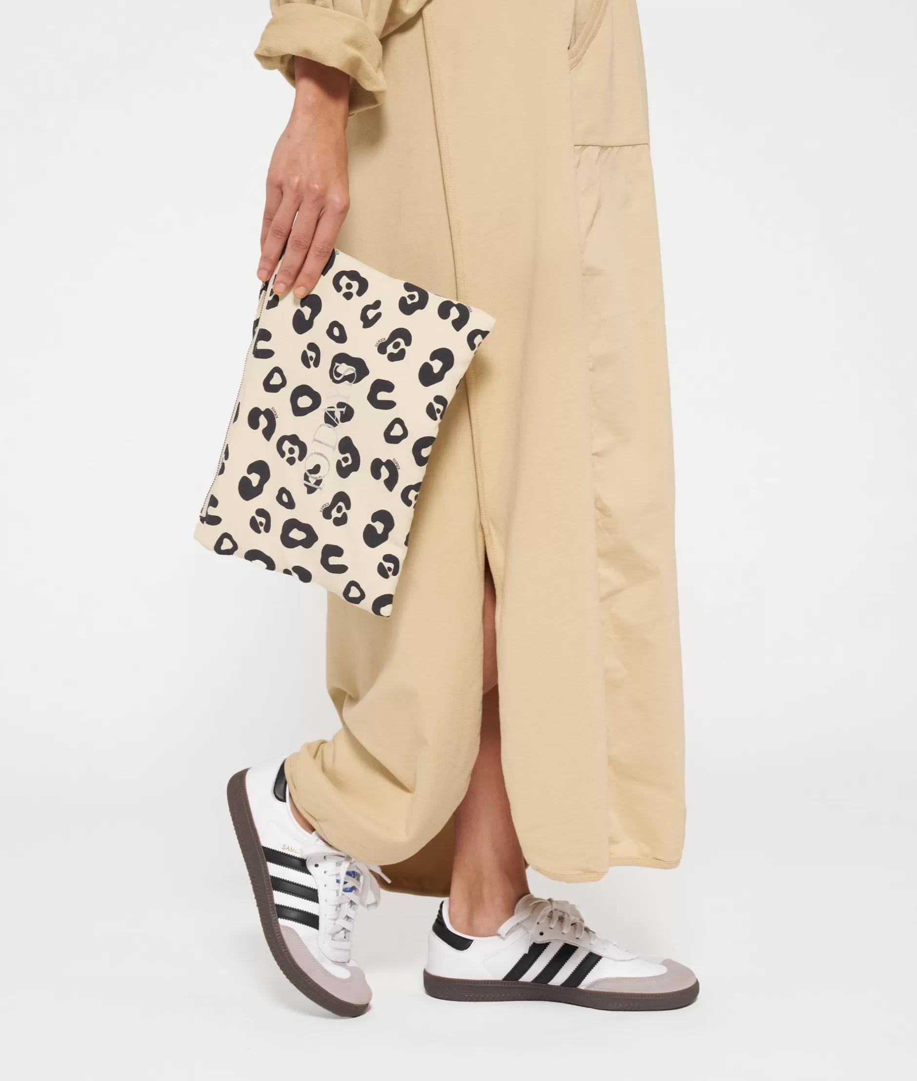 Borsellino Imbottito Elegante con Stampa Leopardo - Borsa 10 Giorni per Donna, Comodo e Capiente per Oggetti Essenziali, Accessorio Pratico per il Giorno