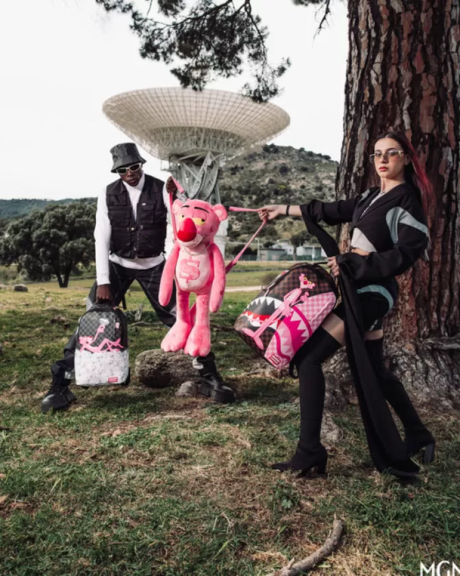 Zaino Sprayground Limited Edition Pink Panther - Design Esclusivo Rivelazione DLXV, Stile Streetwear Unico con Tema Iconico