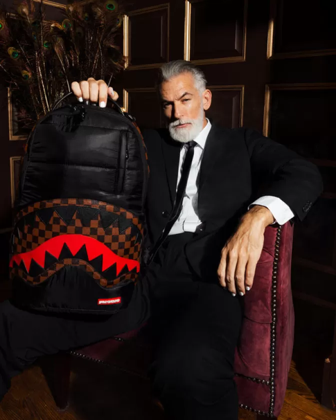 Sprayground Zaino Puffer Shark Vail Flex - Design Impermeabile e Capiente per lo Sport e la Città