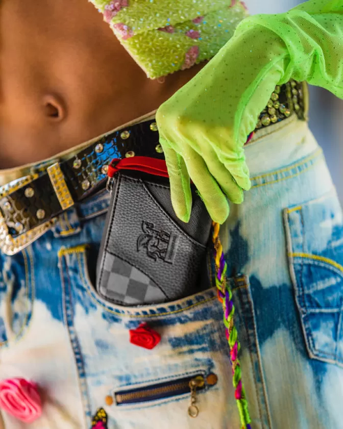 Portafoglio Sprayground Phantom Shadow - Design Sportivo in Tema Pista, Stile Futurista con Rivestimento Stealth
