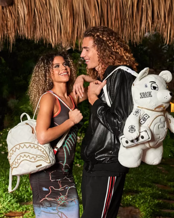 Zaino Sprayground Savages - Design Shark con Catena Dorata, Stile Riviera Bianca e Audace