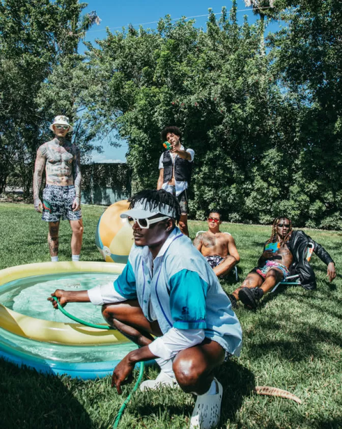 Sprayground Shorts Nuoto Uomo - Graffiti Shark Design, Stile Urbano con Motivo Squalo Dinamico
