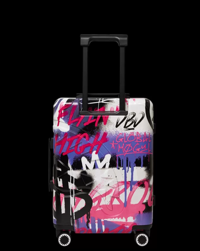 Valigia Cabina Rigida Sprayground Shark Atelier - Design Squalo Iconico e Funzionalità Nautiche per Viaggi Stilosi

(：，，，