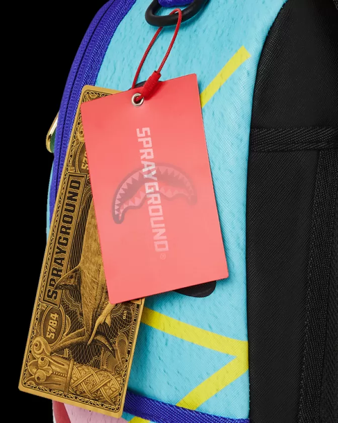 Zaini Sprayground Stile Urbano - Design Squalo Spiaggia Capiente con Tasche Multifunzionali 

Zaino Unisex Sprayground Tema Marino - Modello Beach Shark con Portaoggetti Integrato 

Zaino Sprayground Moda Estiva - Squali Tropicali e Tasche Organizzate per Attività All'Aperto