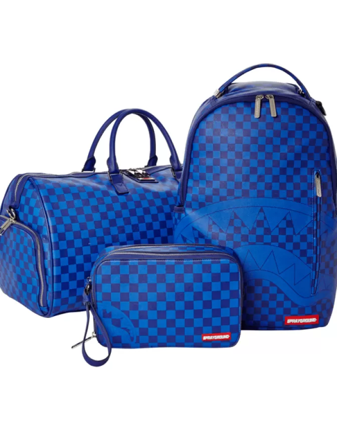 Borse da Toeletta Sprayground - Portaoggetti Multifunzione con Tema Squalo & Galassia  
Accessori da Viaggio Stile Urban - Custodia Cosmica Portavalori Unisex  
Capienza Multiuso con Grafica Squalo Spaziale - Design Esclusivo per Oggetti Personali