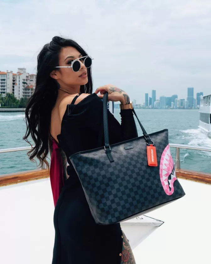 Borsa Zainetto Sprayground - Squali Nuotano in un Mare di Caramelle, Stampa Unica per Stile Streetwear