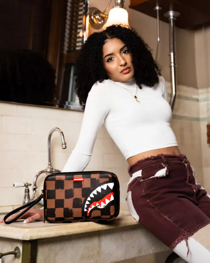 Sprayground Borsa da Toilette con Stile: Squali di Parigi e Design Portavalori Esclusivo
