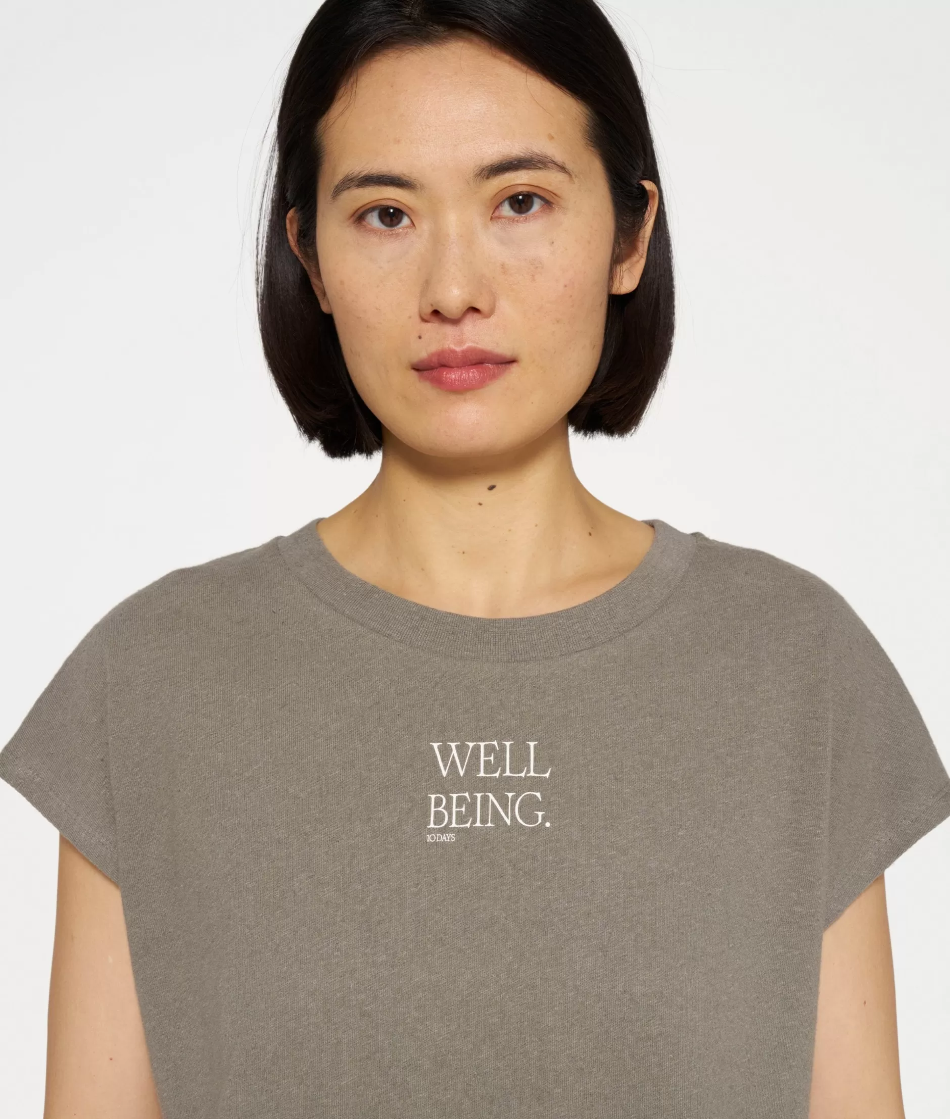 Maglietta Donna in Lino Semplice - T-Shirt Manica Corta Stile Casual, Collezione 10 Giorni