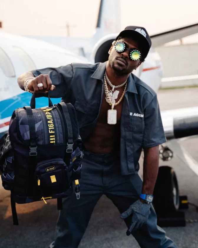 Zaino Sprayground Monte Carlo - Borsone Tattico per Operazioni Speciali con Design Addome Definito