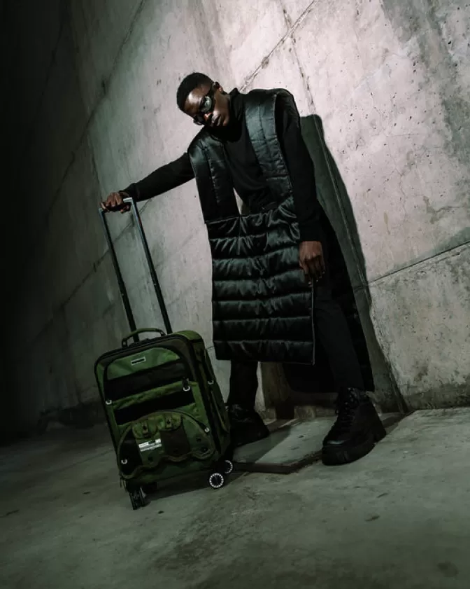 Sprayground | Valigia Cabina Commando Elite - Design Tattico Impermeabile con Sconto Flash (Trionfo JetSetter)