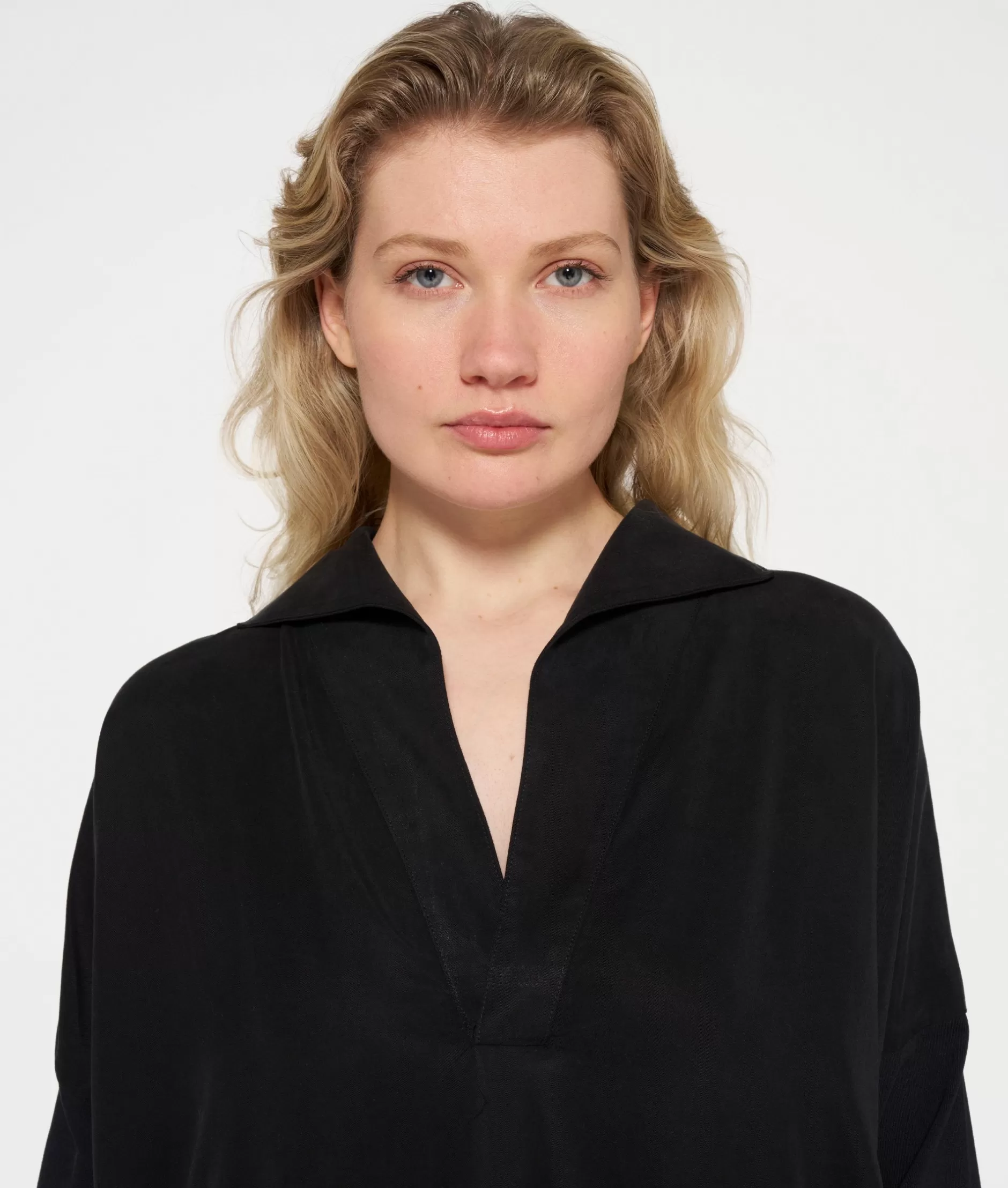 Abito Donna 10DAYS con Collo Alto - Vestito Lungo Elegante per Ogni Occasione