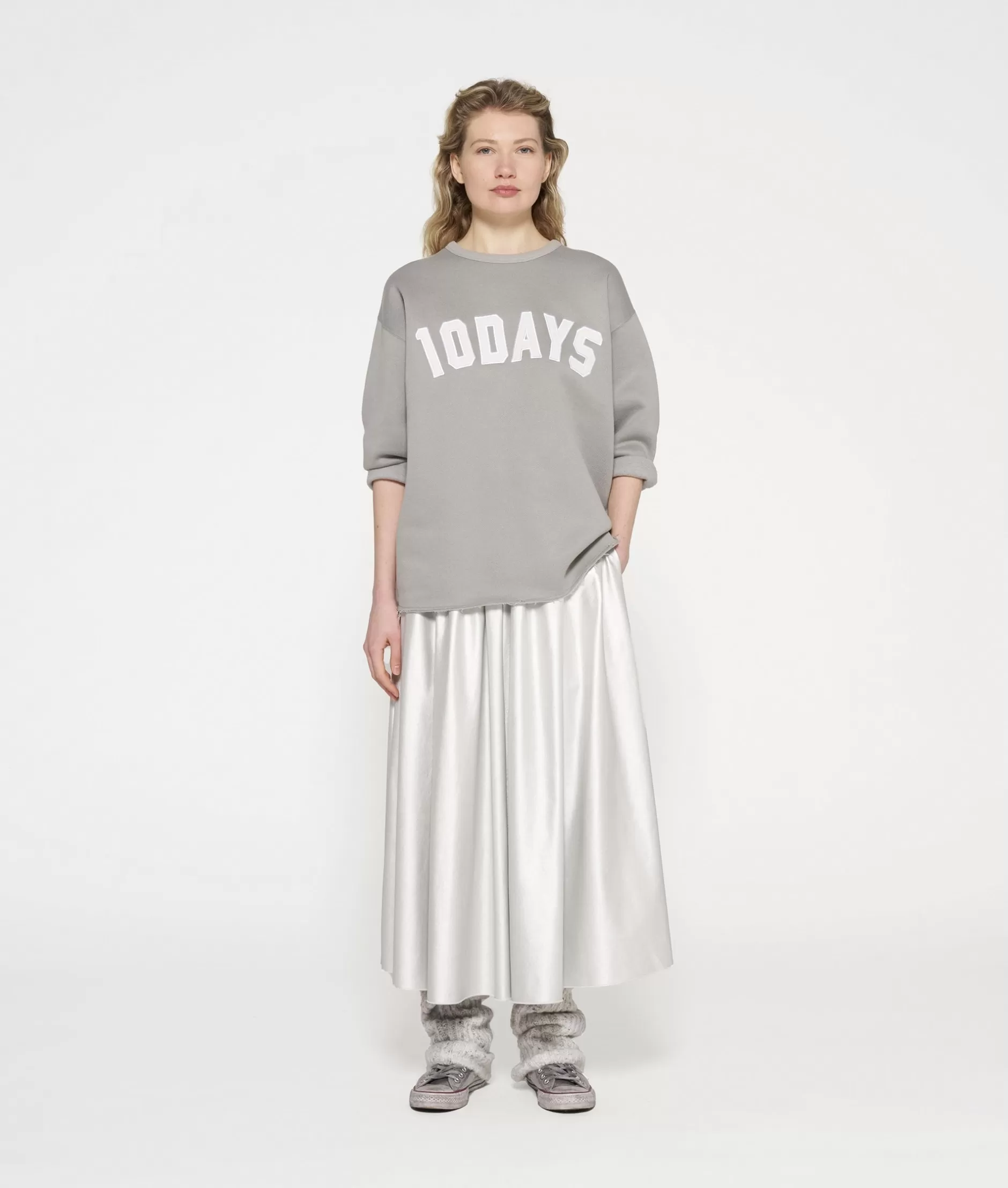 Felpa Donna 10 Giorni - Maglia Oversize con Stile Unico e Design Memorabile