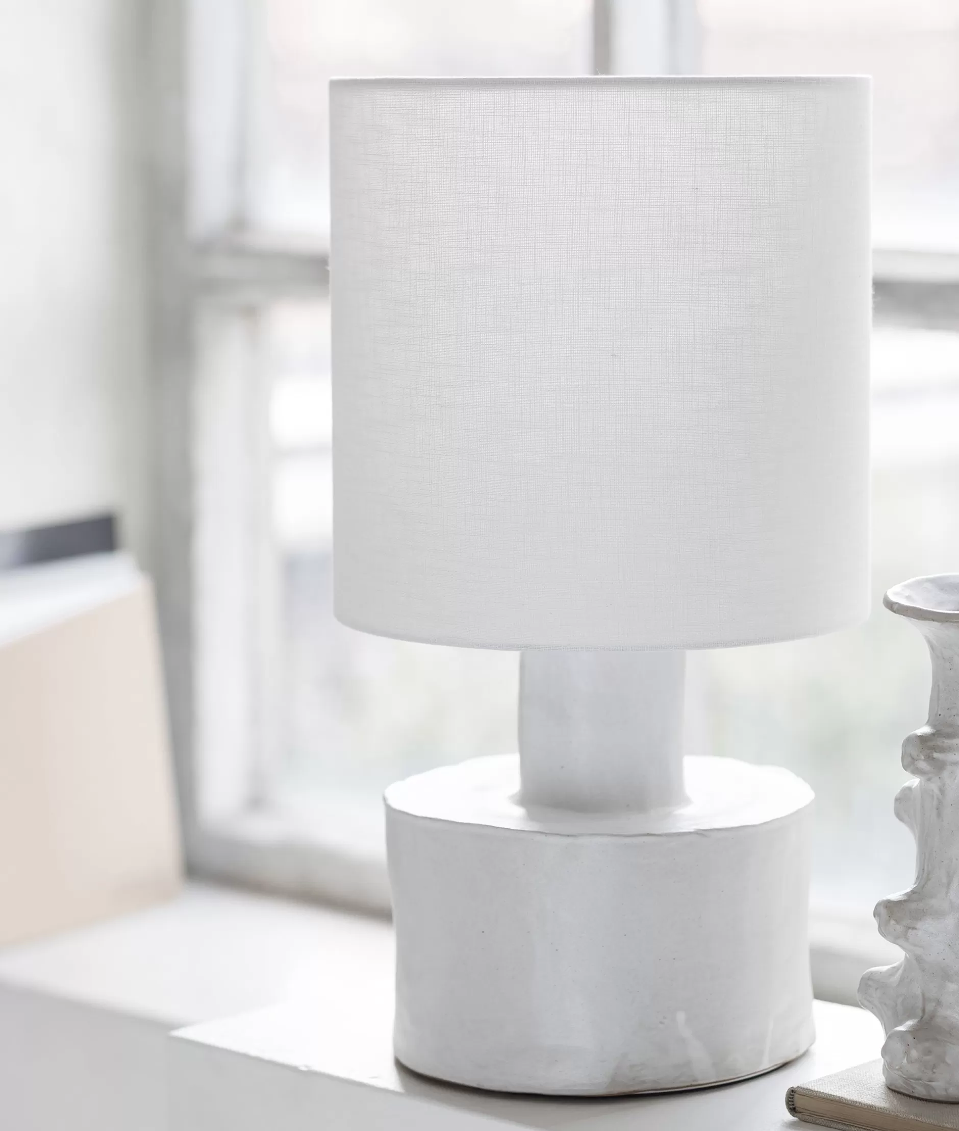 Lampada da Tavolo Catherine - Illuminazione Elegante 10DAYS con Design Moderno