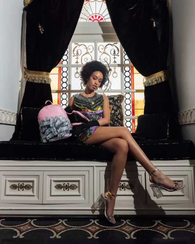 Sprayground Tribù Selvaggia | Zaini Urbani per Spiriti Indomiti ~ Lo Stile Ribelle dell'Imprenditore Senza Confini