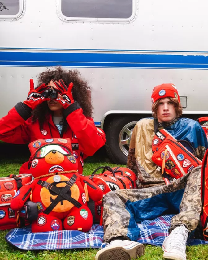 Guanti Sprayground High-Tech per Esplorazioni Globali - Protezione Termica Impermeabile con Design Avventura Estrema

（：，，/，