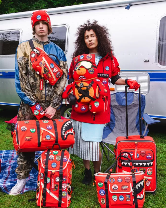 Guanti Sprayground High-Tech per Esplorazioni Globali - Protezione Termica Impermeabile con Design Avventura Estrema

（：，，/，