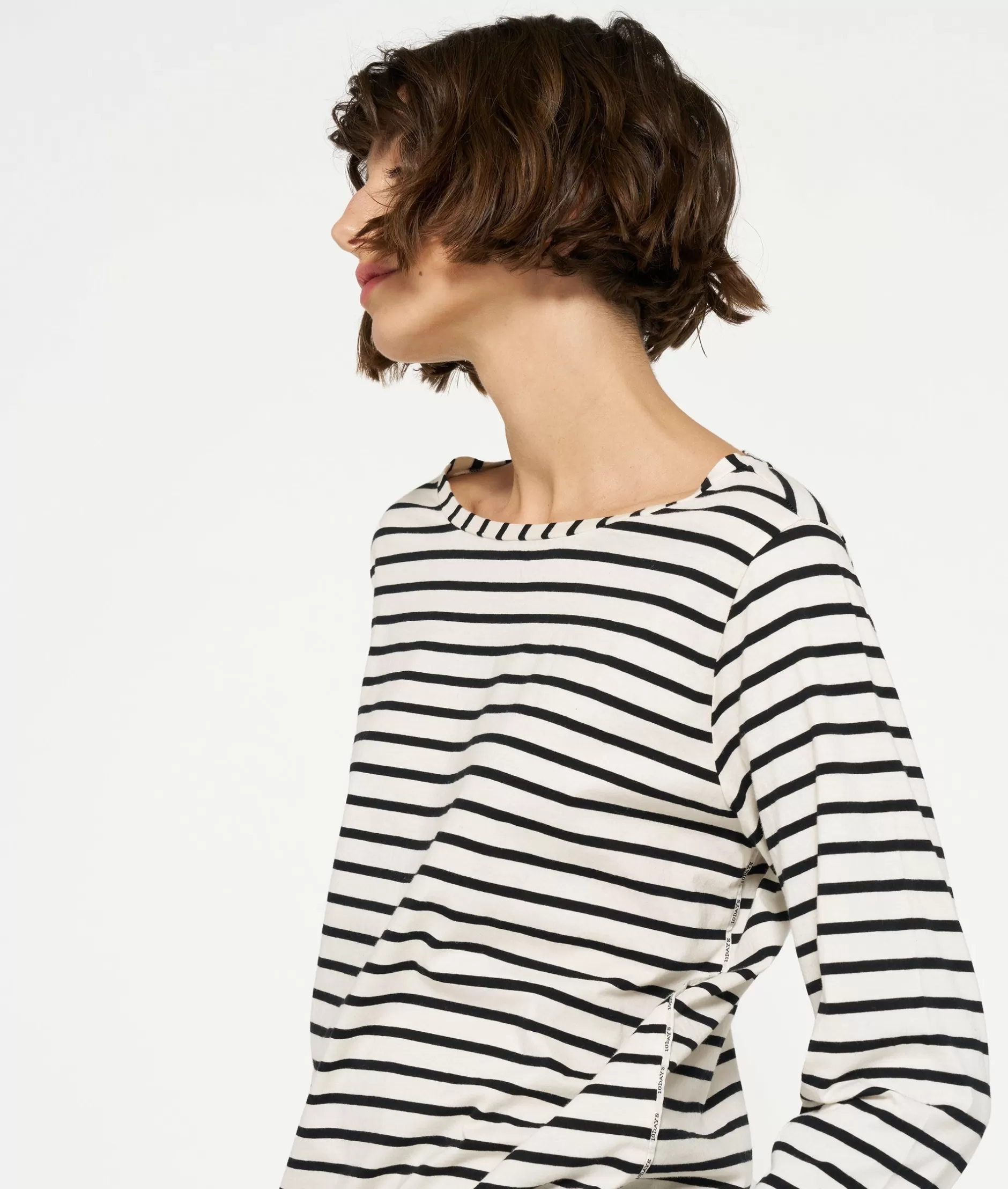 Maglietta Donna 10DAYS a Maniche Lunghe - Righe Moderne per Stile Casual Confortevole